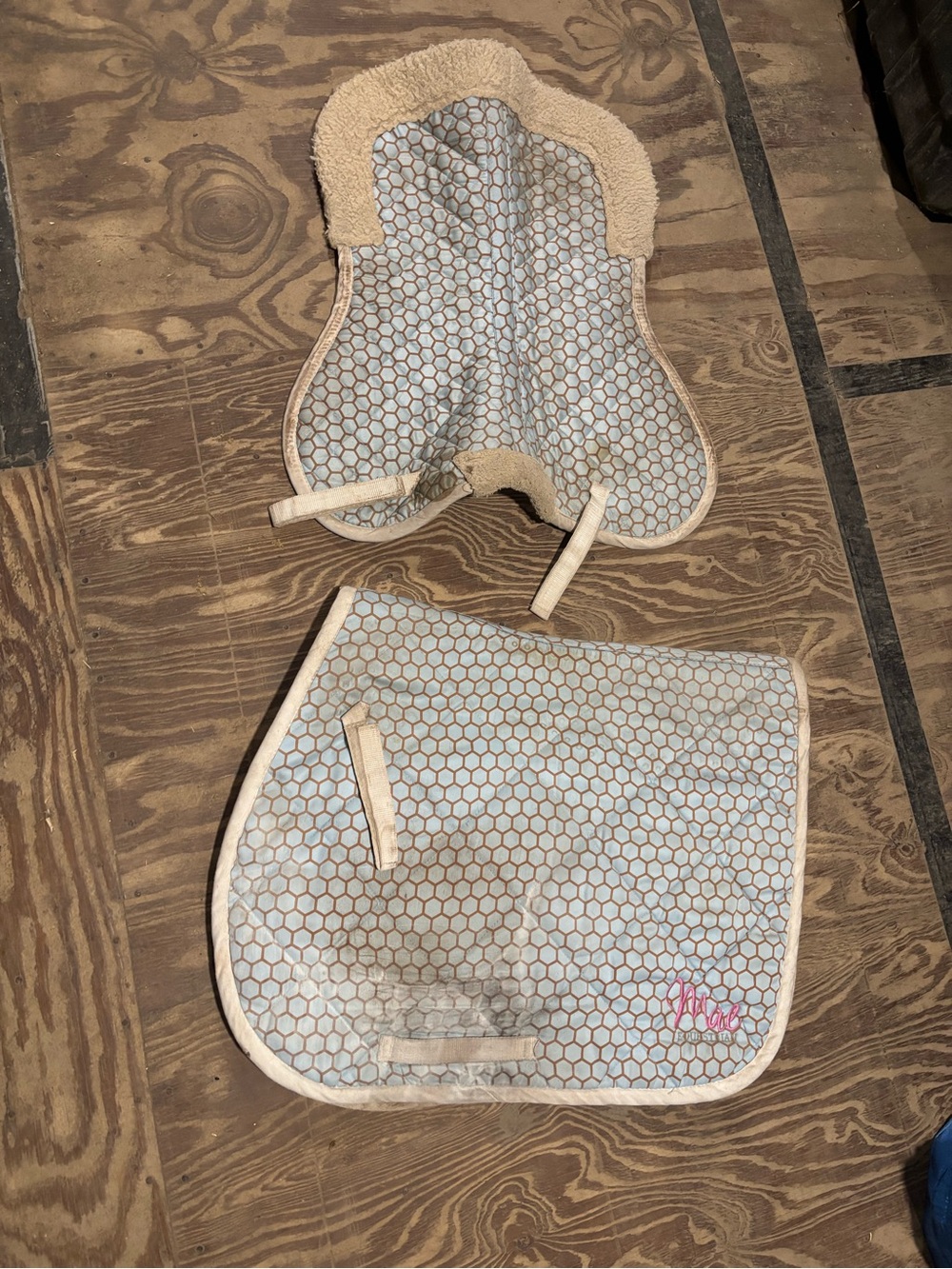 Mae Equestrian Half Pad and CC pad